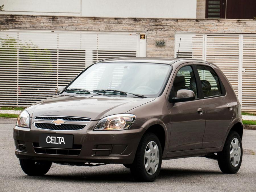  Chevrolet Celta 5-Door 2013 года  (фото 3 из 11)